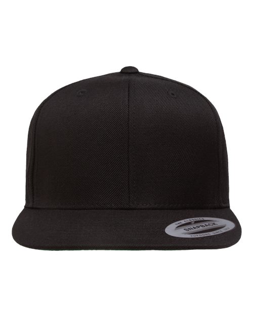 Premium Flat Bill Snapback Cap - black