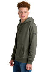 TheNorthFace_SleeveLogoPulloverHoodieNF0A8AU0-newtaupegreenheather_aa92db9a-937a-488d-a5e5-eabee1df0067