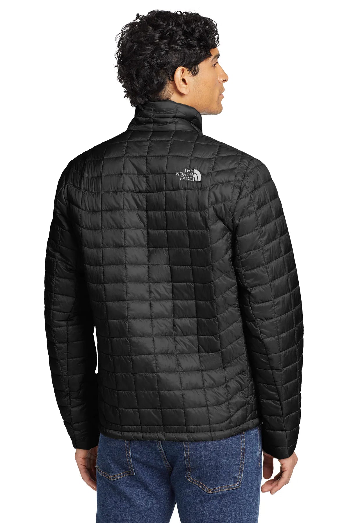 The North Face ® ThermoBall ™  Trekker Jacket. NF0A3LH2 TNF Matte Black_1