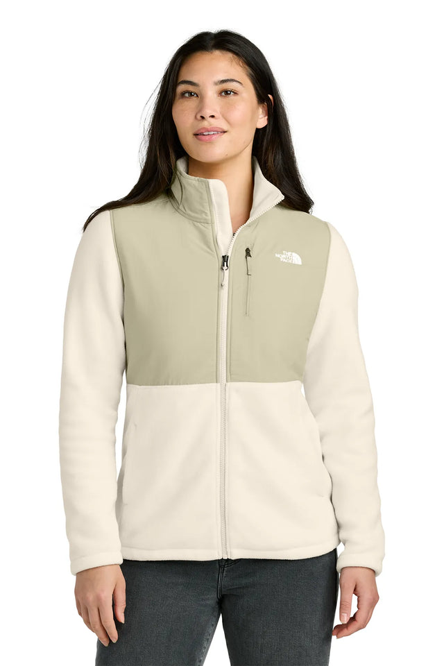 The North Face ®  Women's Highest Peak Full-Zip Fleece Jacket NF0A8BUR Gardenia White/ Gravel